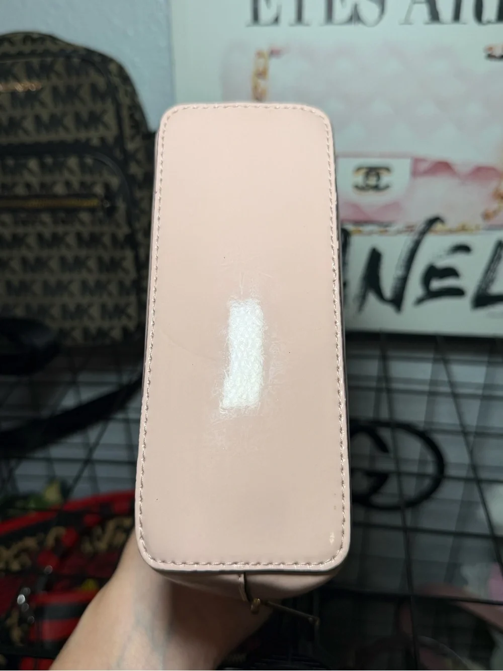 Michael Kors Blush Pink Patent Leather Cosmetic Pouch 💕✨